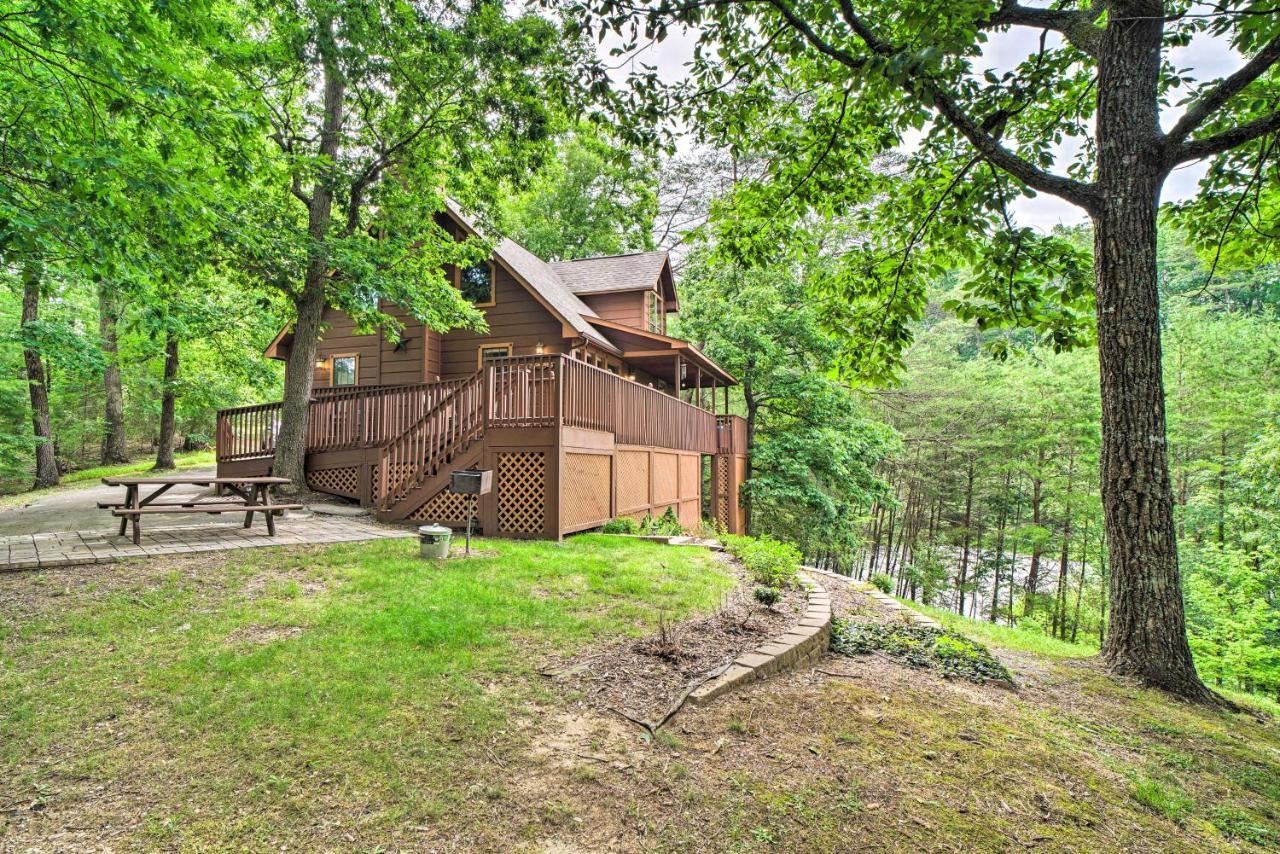 Central Sevierville Cabin With Hot Tub And Views! Ngoại thất bức ảnh